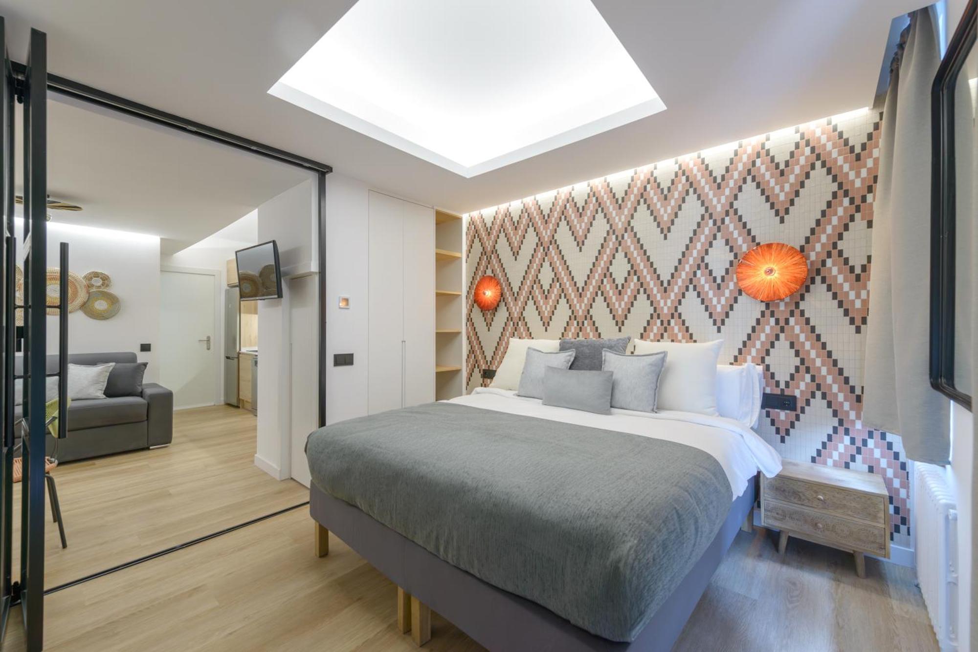 Gran Via Capitals By Monaro***** Apartment Madrid Luaran gambar