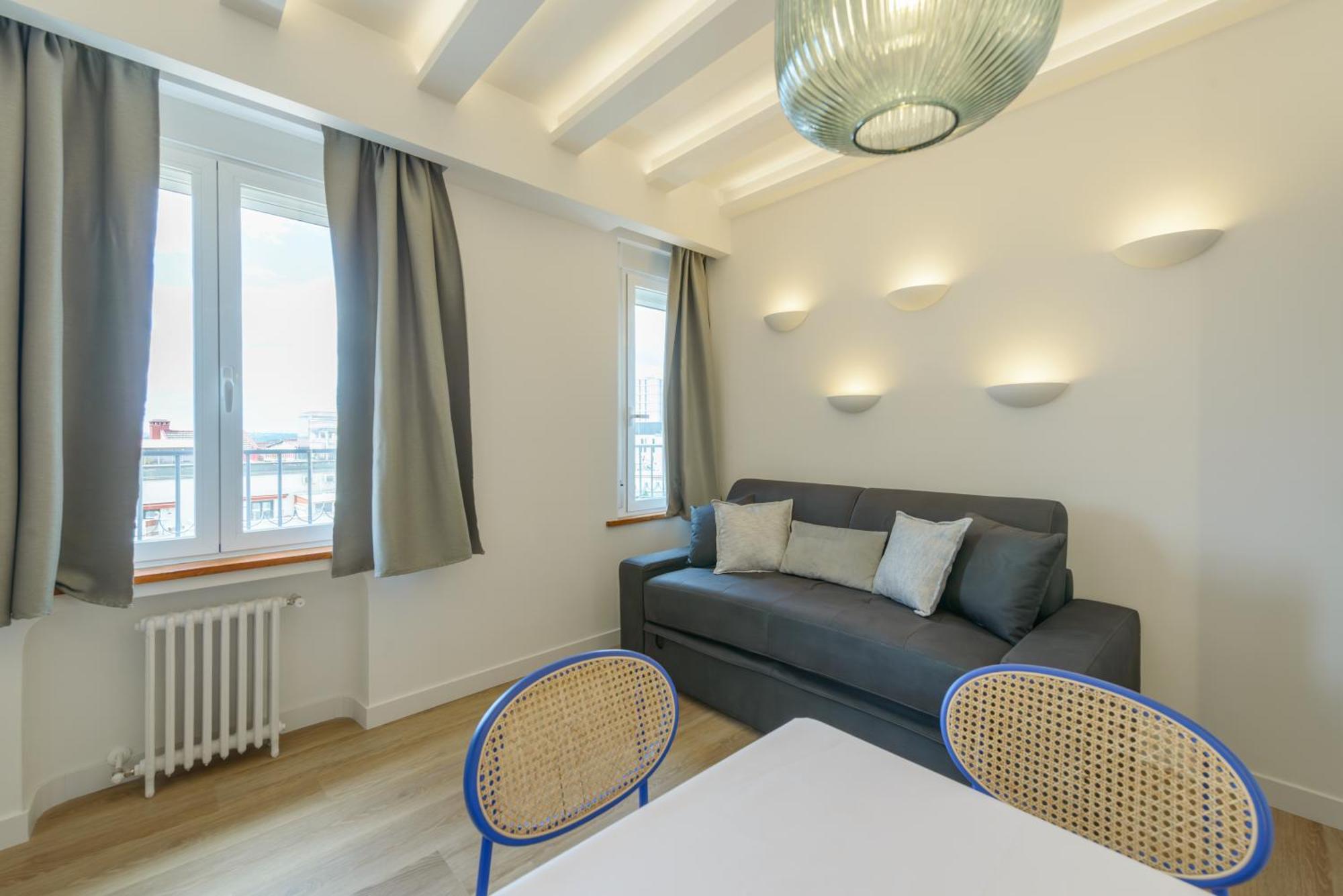 Gran Via Capitals By Monaro***** Apartment Madrid Luaran gambar