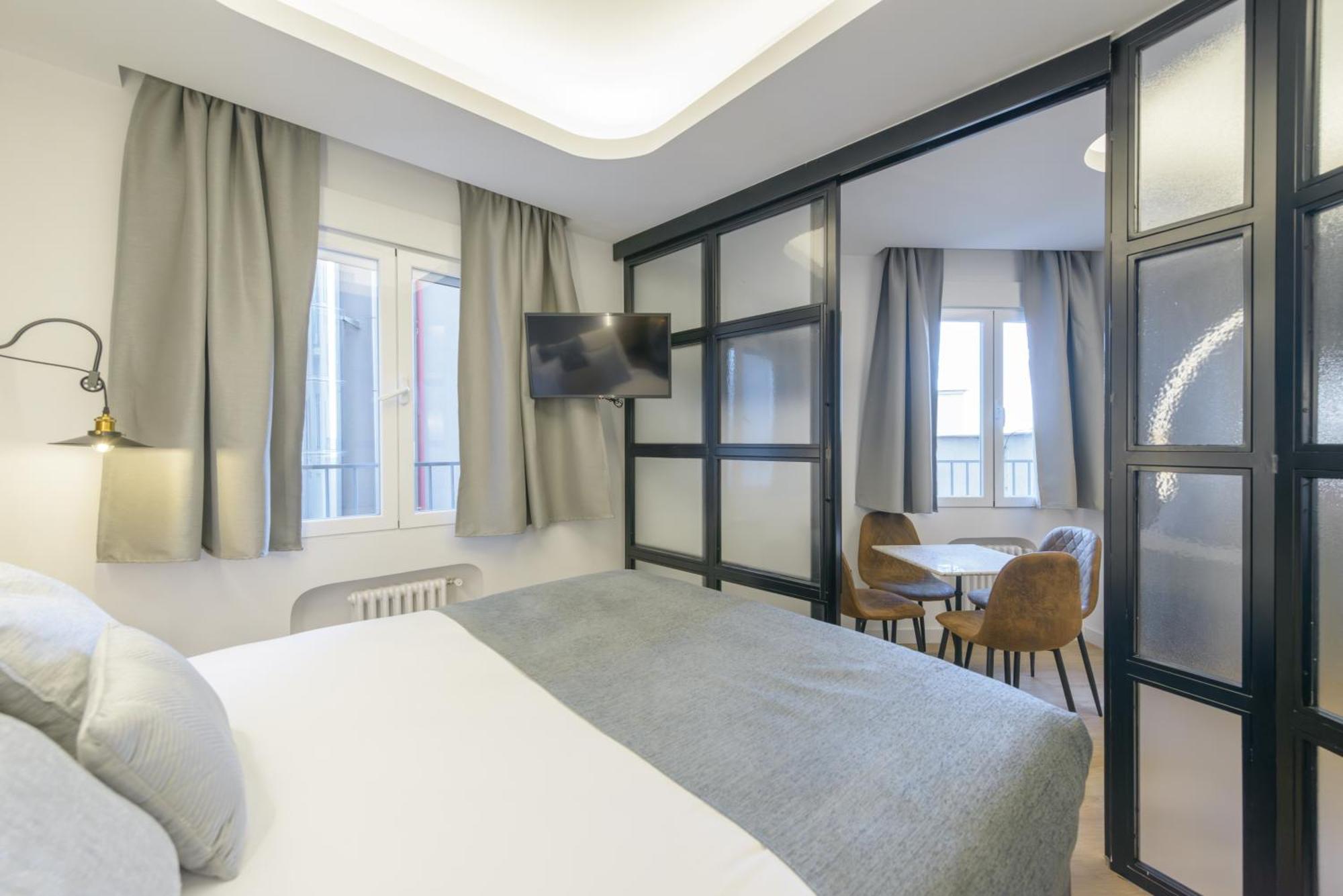 Gran Via Capitals By Monaro***** Apartment Madrid Luaran gambar