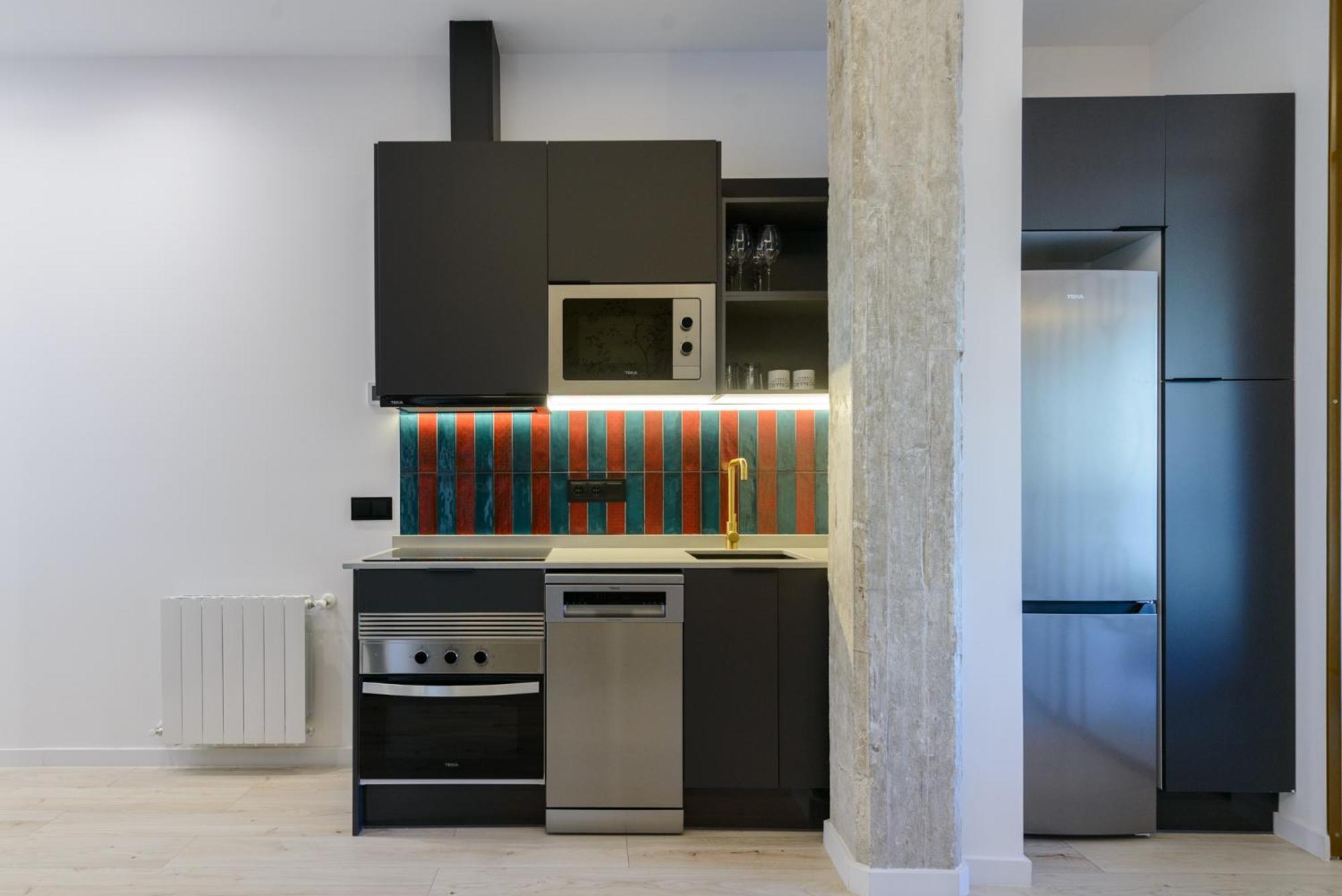 Gran Via Capitals By Monaro***** Apartment Madrid Luaran gambar